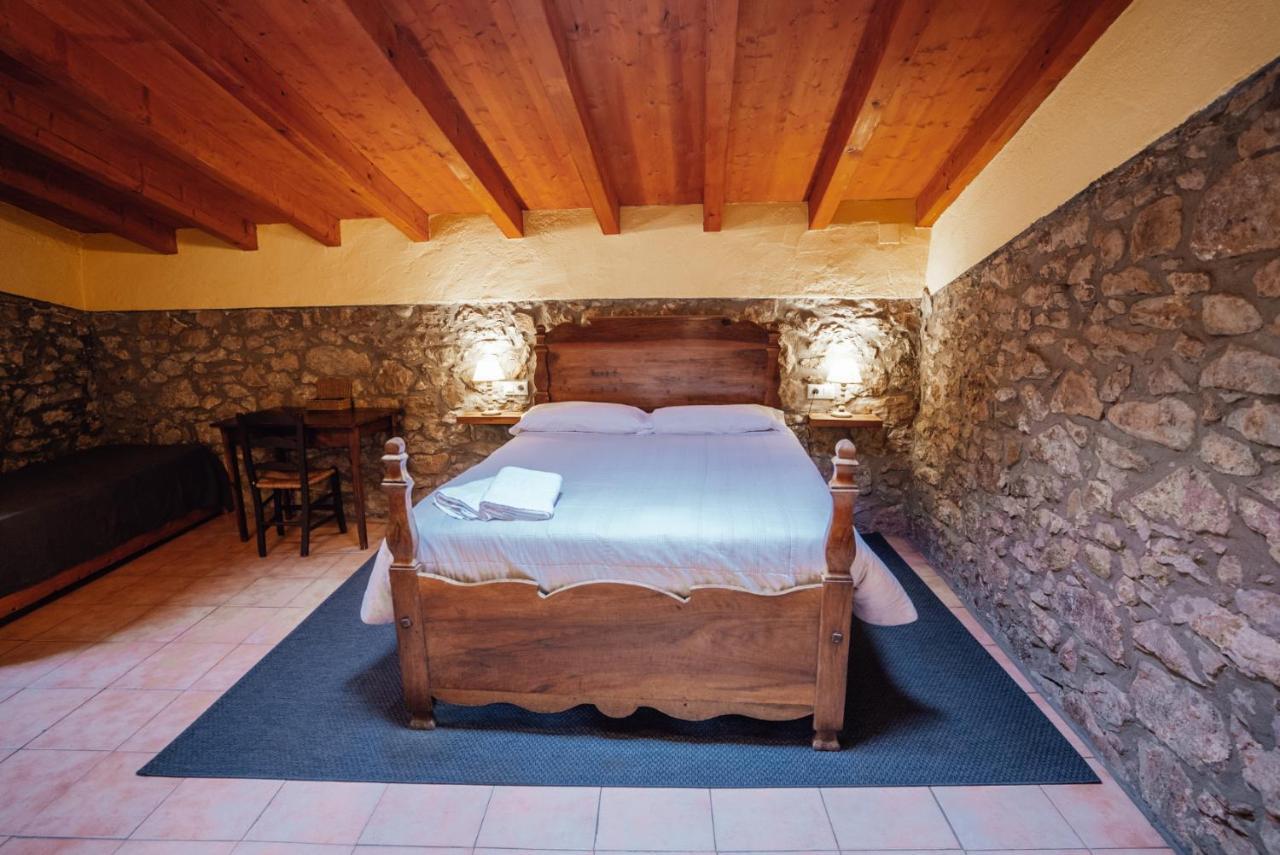Casa Rural El Callis La Vall de Bianya Exteriör bild